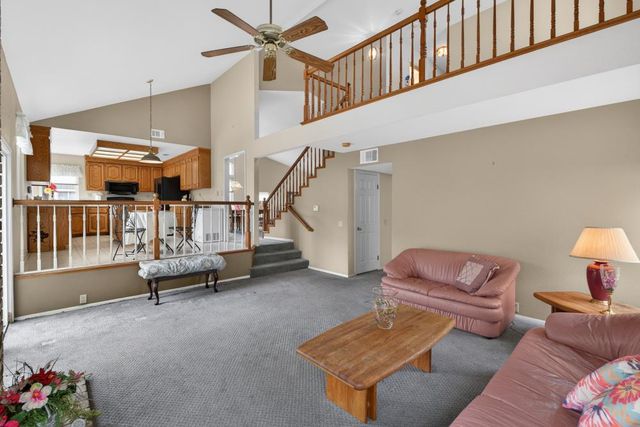 9083 Fanega Ct, Elk Grove, CA 95758