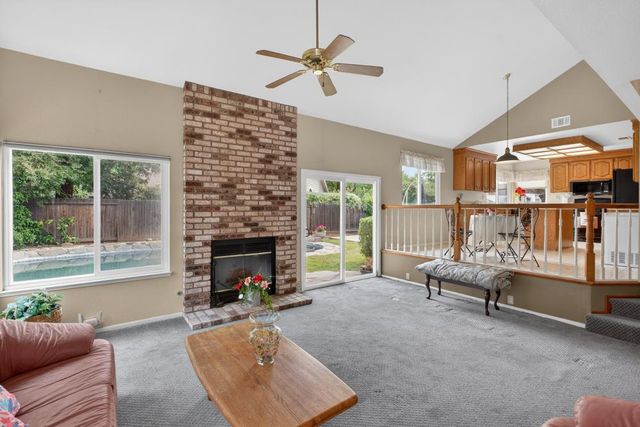 9083 Fanega Ct, Elk Grove, CA 95758