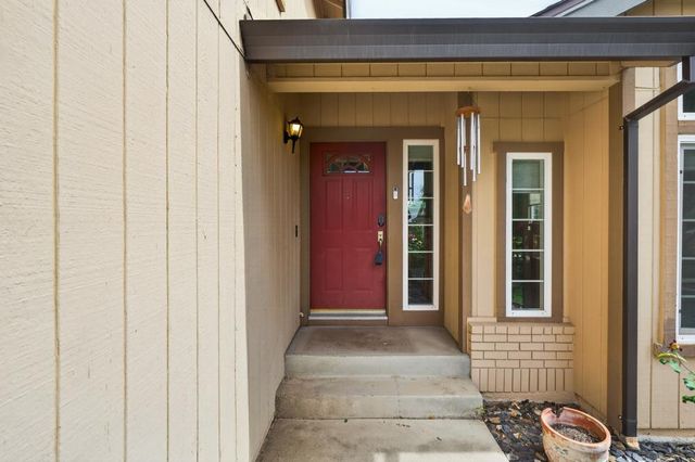 9083 Fanega Ct, Elk Grove, CA 95758