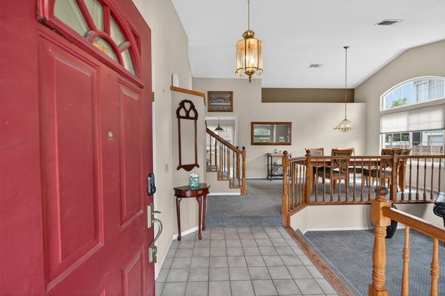 9083 Fanega Ct, Elk Grove, CA 95758