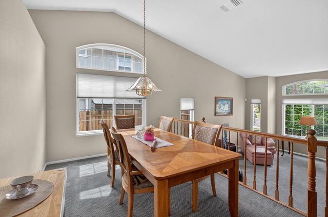 9083 Fanega Ct, Elk Grove, CA 95758