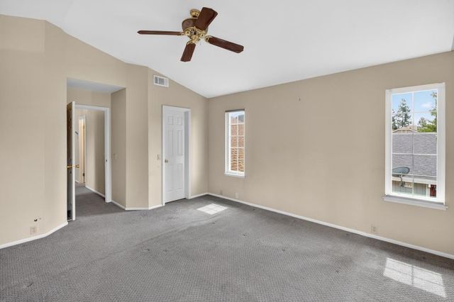 9083 Fanega Ct, Elk Grove, CA 95758