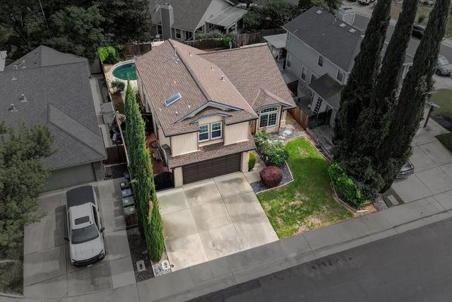 9083 Fanega Ct, Elk Grove, CA 95758