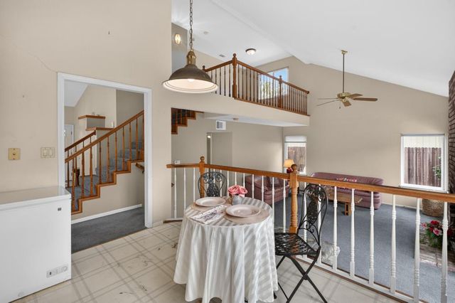 9083 Fanega Ct, Elk Grove, CA 95758