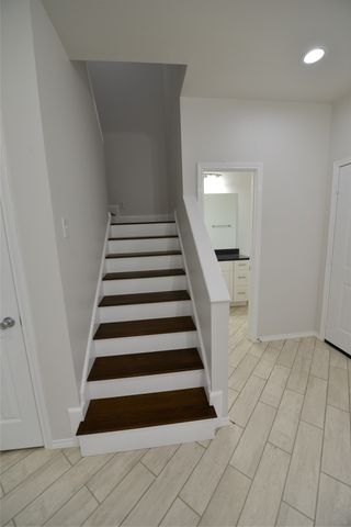 2385 Murphy Court, Red Oak, TX 75154