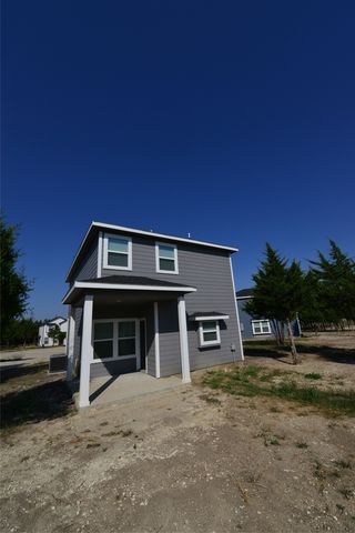 2385 Murphy Court, Red Oak, TX 75154