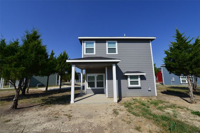 2385 Murphy Court, Red Oak, TX 75154