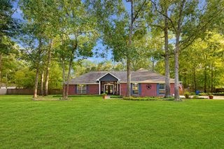 302 Southern Trace Drive, Lufkin, TX 75901