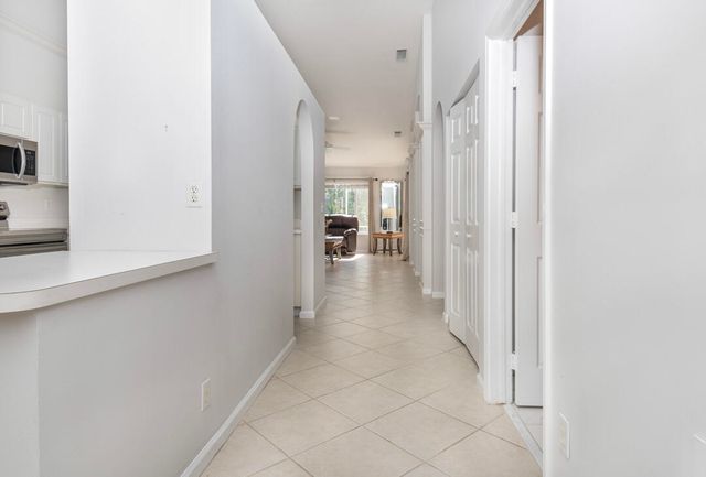 331 NW Broken Oak Trail, Jensen Beach, FL 34957