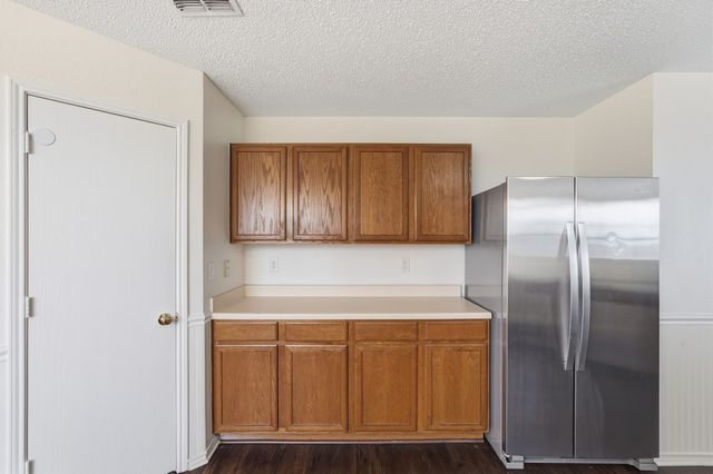 205 Phlox Lane, Burleson, TX 76028