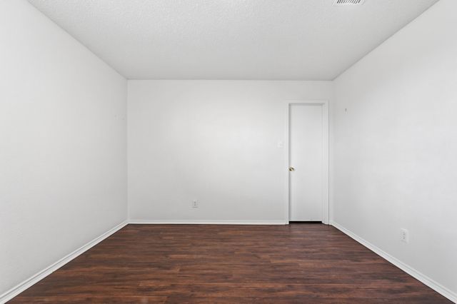 205 Phlox Lane, Burleson, TX 76028