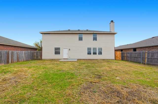 205 Phlox Lane, Burleson, TX 76028