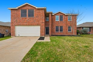 205 Phlox Lane, Burleson, TX 76028
