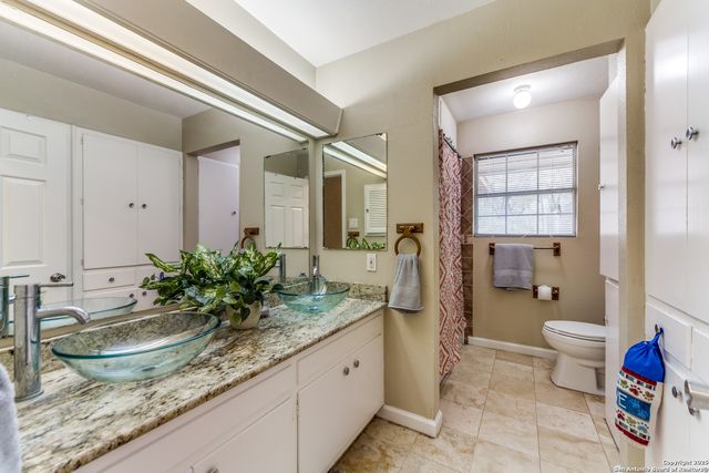 9106 Saddle Trl, San Antonio, TX 78255