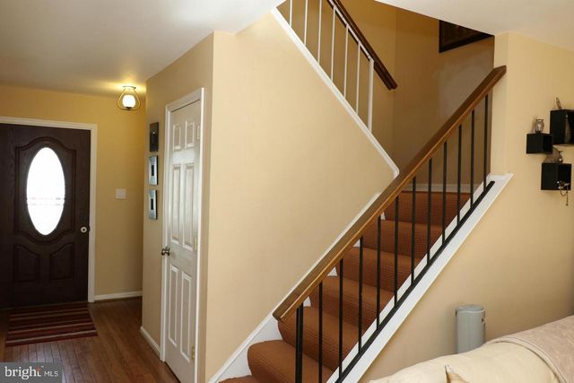 5422 CROWS NEST COURT, Fairfax, VA 22032