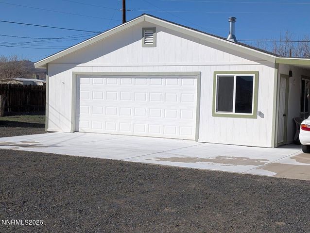 1500 W Spruce Avenue 1500, Silver Springs, NV 89429