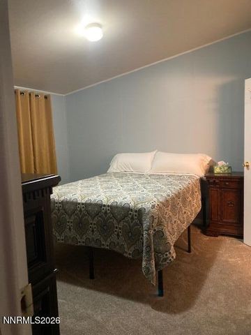 1500 W Spruce Avenue 1500, Silver Springs, NV 89429