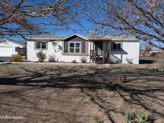 1500 W Spruce Avenue 1500, Silver Springs, NV 89429