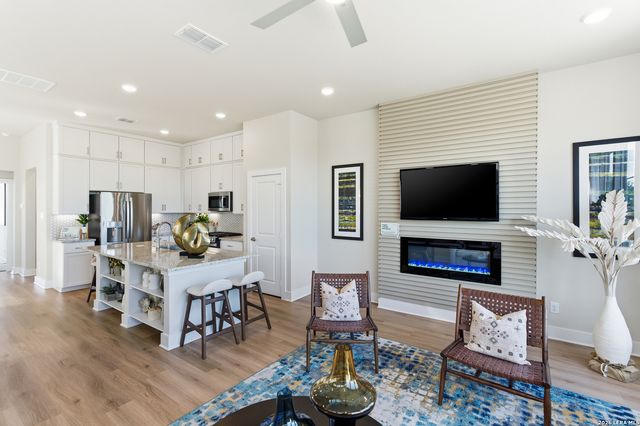 6464 Babcock Rd Unit 711, San Antonio, TX 78249