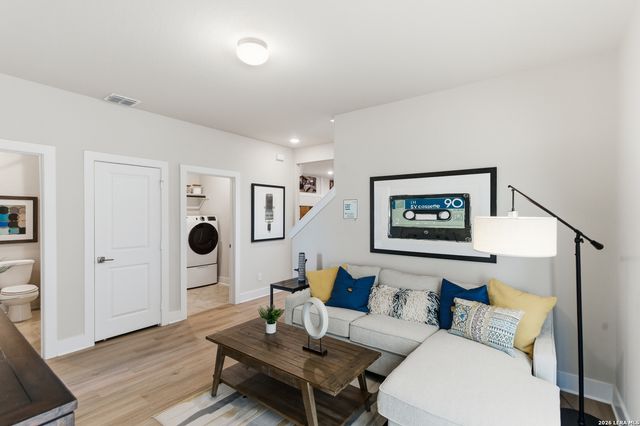 6464 Babcock Rd Unit 711, San Antonio, TX 78249