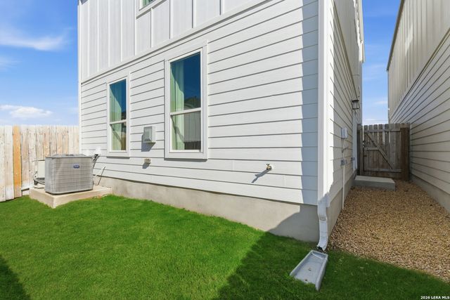 6464 Babcock Rd Unit 711, San Antonio, TX 78249