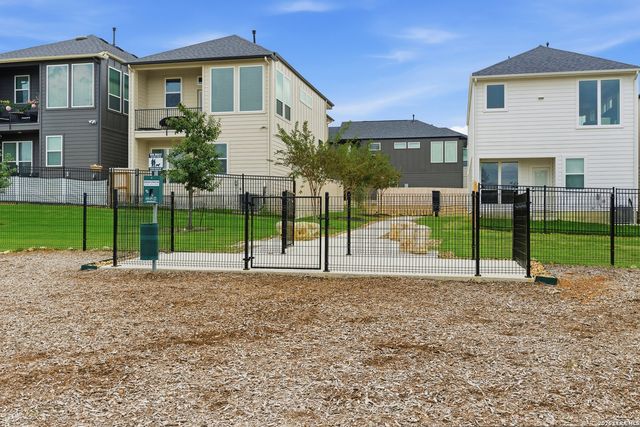 6464 Babcock Rd Unit 711, San Antonio, TX 78249