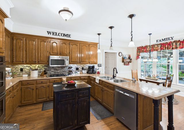 5771 Rogers Road, Lizella, GA 31052