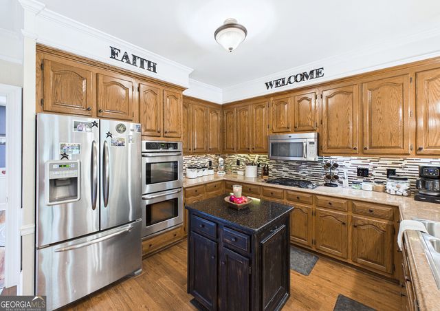 5771 Rogers Road, Lizella, GA 31052