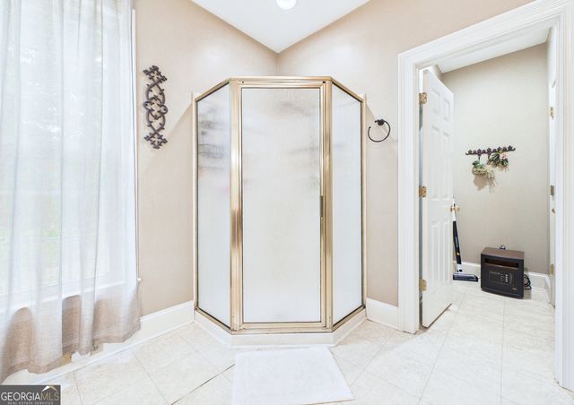 5771 Rogers Road, Lizella, GA 31052