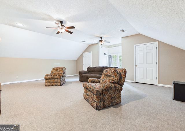 5771 Rogers Road, Lizella, GA 31052
