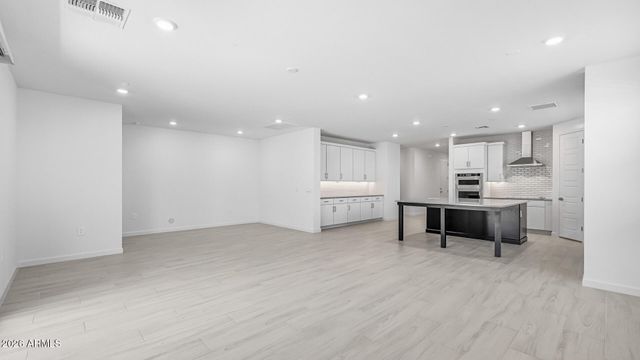 17470 W ILLINI Street, Goodyear, AZ 85338