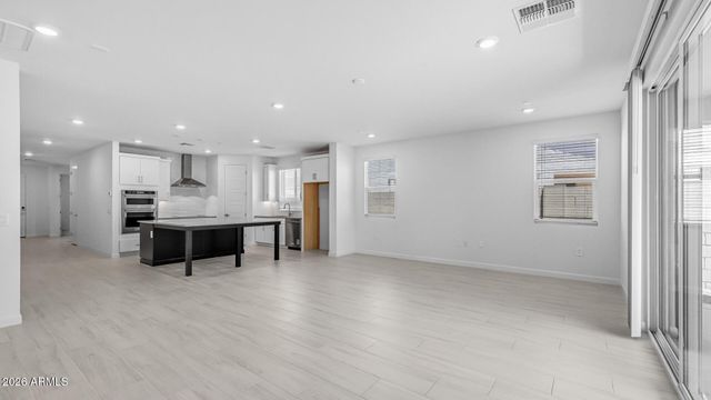 17470 W ILLINI Street, Goodyear, AZ 85338