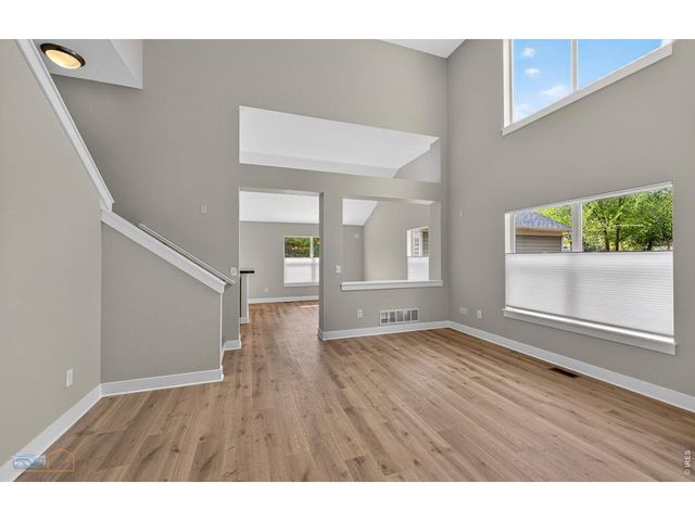 574 Indian Peaks Trl W, Lafayette, CO 80026