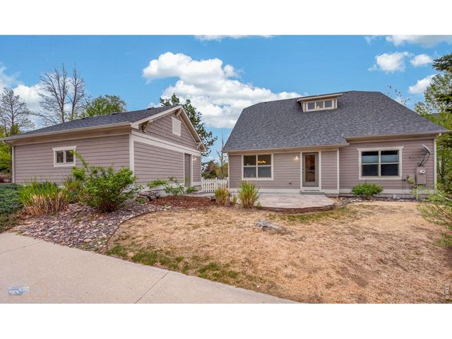 574 Indian Peaks Trl W, Lafayette, CO 80026