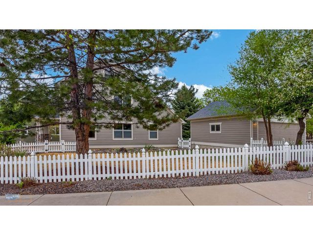 574 Indian Peaks Trl W, Lafayette, CO 80026