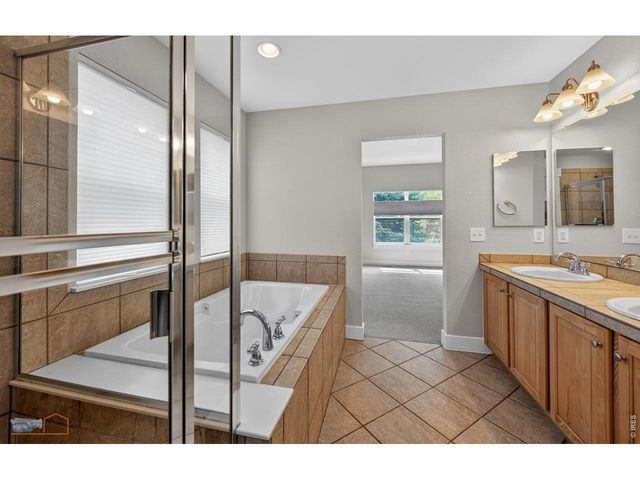 574 Indian Peaks Trl W, Lafayette, CO 80026