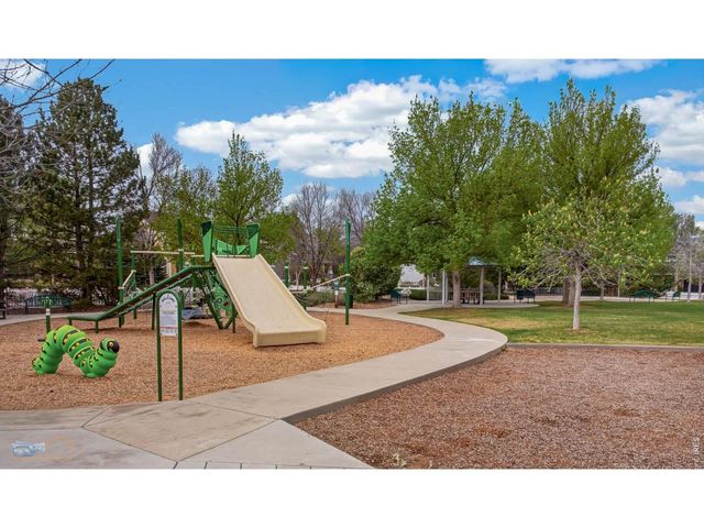 574 Indian Peaks Trl W, Lafayette, CO 80026