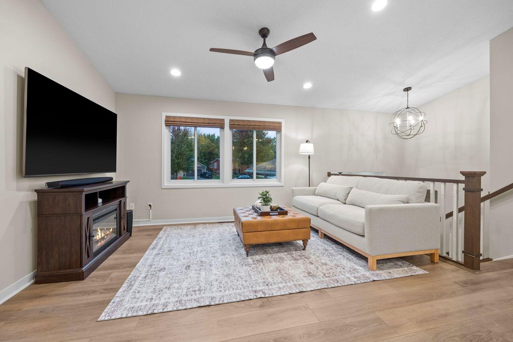 1425 Meadow Court, Chaska, MN 55318 — photo 5
