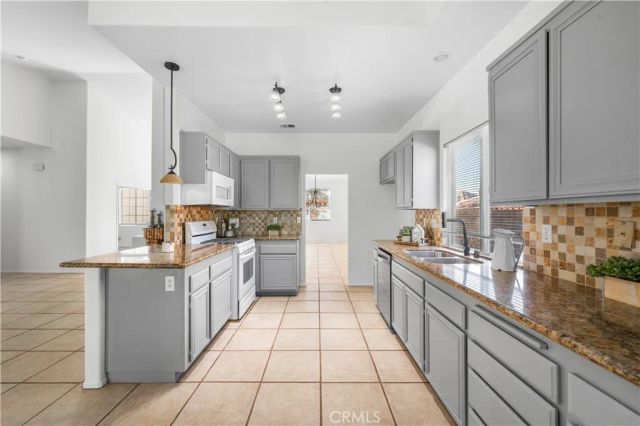 42158 Valley Vista Drive, Lancaster, CA 93536