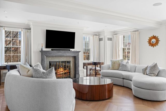 25 Beacon Street 4, Boston, MA 02108