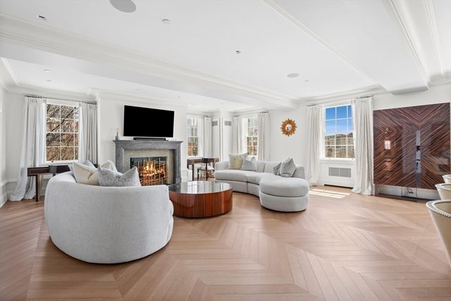 25 Beacon Street 4, Boston, MA 02108