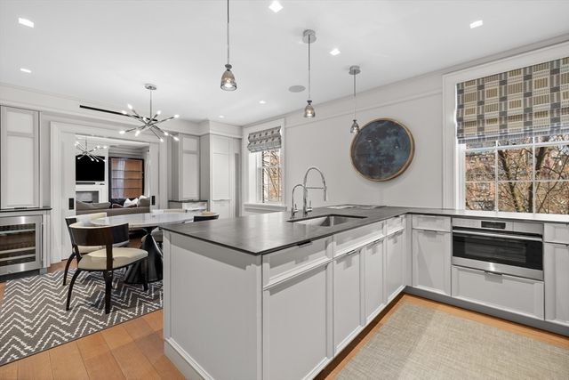 25 Beacon Street 4, Boston, MA 02108