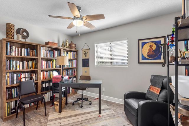 817 BAHIA DEL SOL DRIVE 40, Ruskin, FL 33570