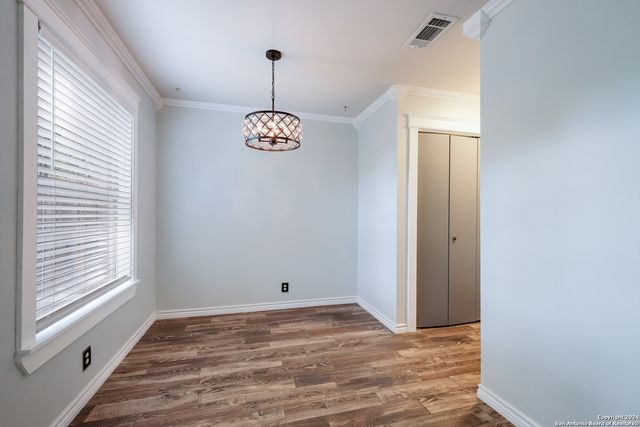 8010 SANTA CATALINA, San Antonio, TX 78250