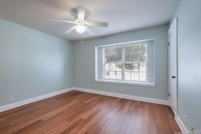 8010 SANTA CATALINA, San Antonio, TX 78250