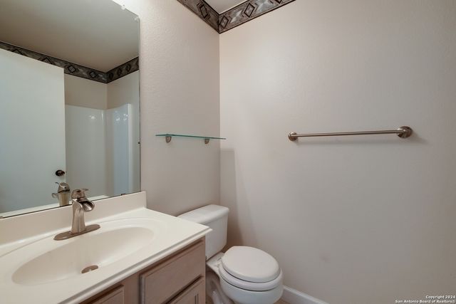 8010 SANTA CATALINA, San Antonio, TX 78250