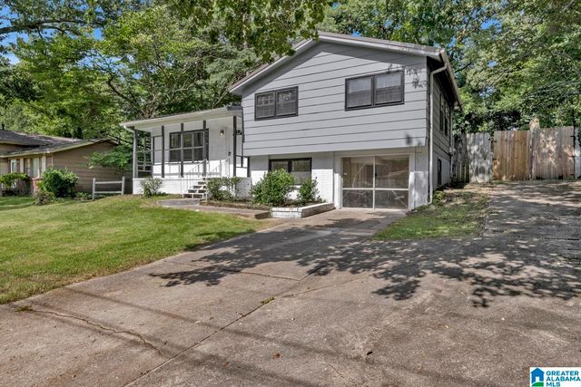 1332 4TH WAY NW, Center Point, AL 35215