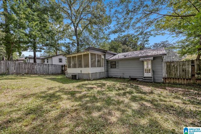 1332 4TH WAY NW, Center Point, AL 35215