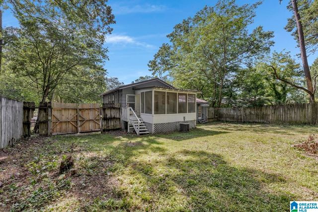 1332 4TH WAY NW, Center Point, AL 35215