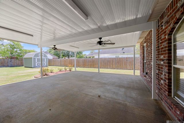 10288 Carter Hills Ave, Denham Springs, LA 70726